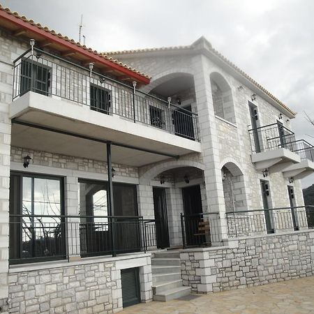Papadeas Villas Megali Mantineia Bagian luar foto