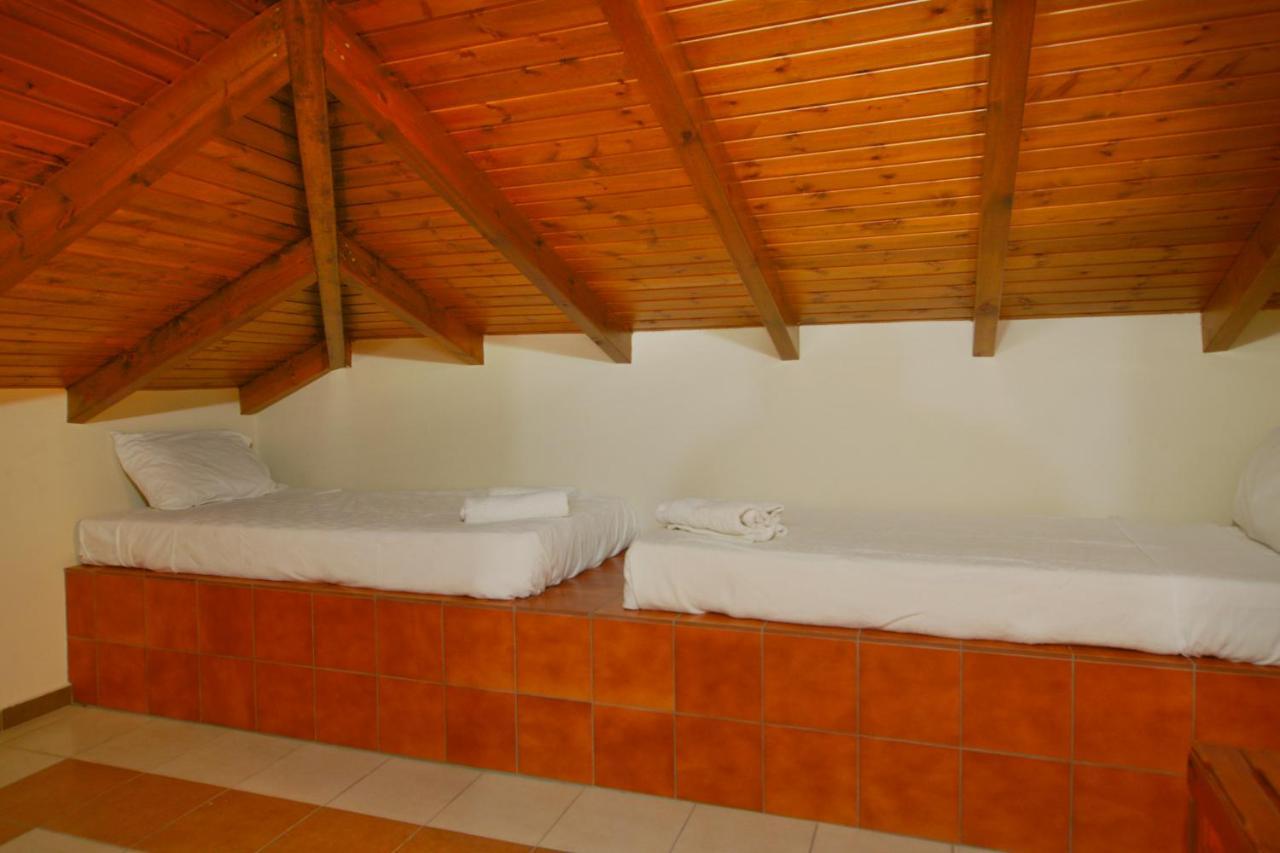 Papadeas Villas Megali Mantineia Bagian luar foto
