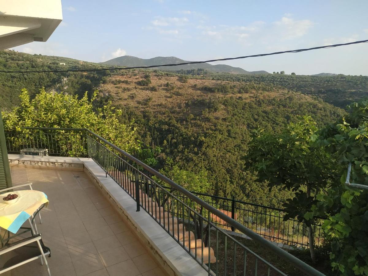 Papadeas Villas Megali Mantineia Bagian luar foto