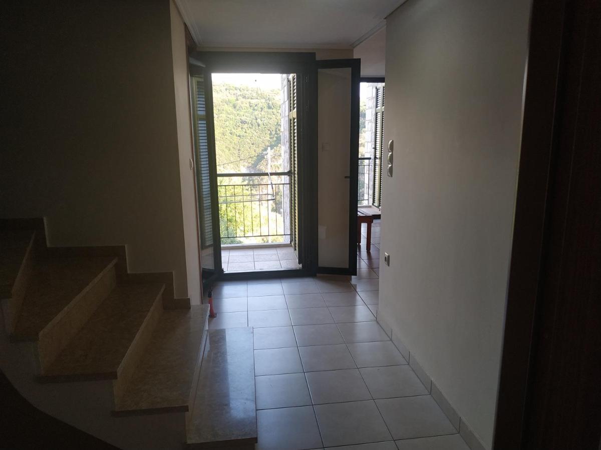 Papadeas Villas Megali Mantineia Bagian luar foto